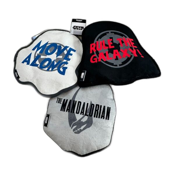 Chewy Star Wars Darth Vader, Stormtrooper and The Mandalorian Flat Plush Dog Toy - Picture 2 of 7